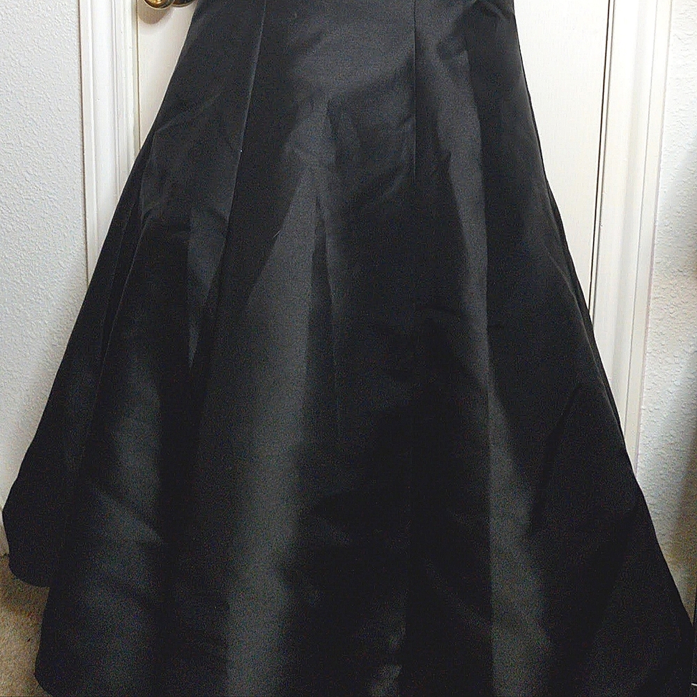 Prom dress - Picture 13 of 16